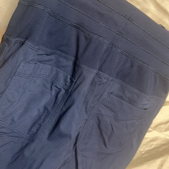 LULULEMON studio pants - Picture 6 of 7